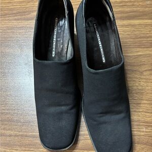 Donald J. Pliner women's 3 in block heel Black Loafers in 9M